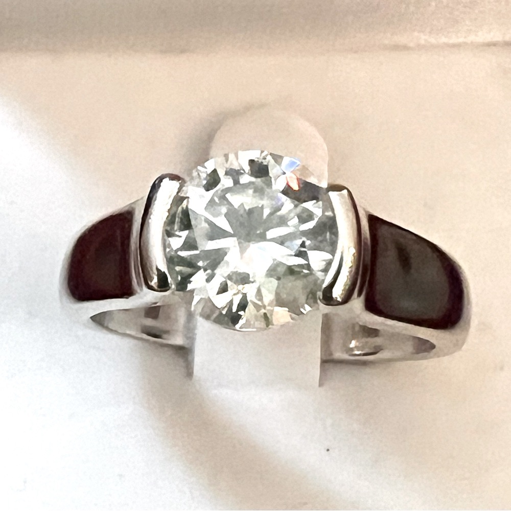 2 Carat Moissanite 925 Sterling Silver Ring